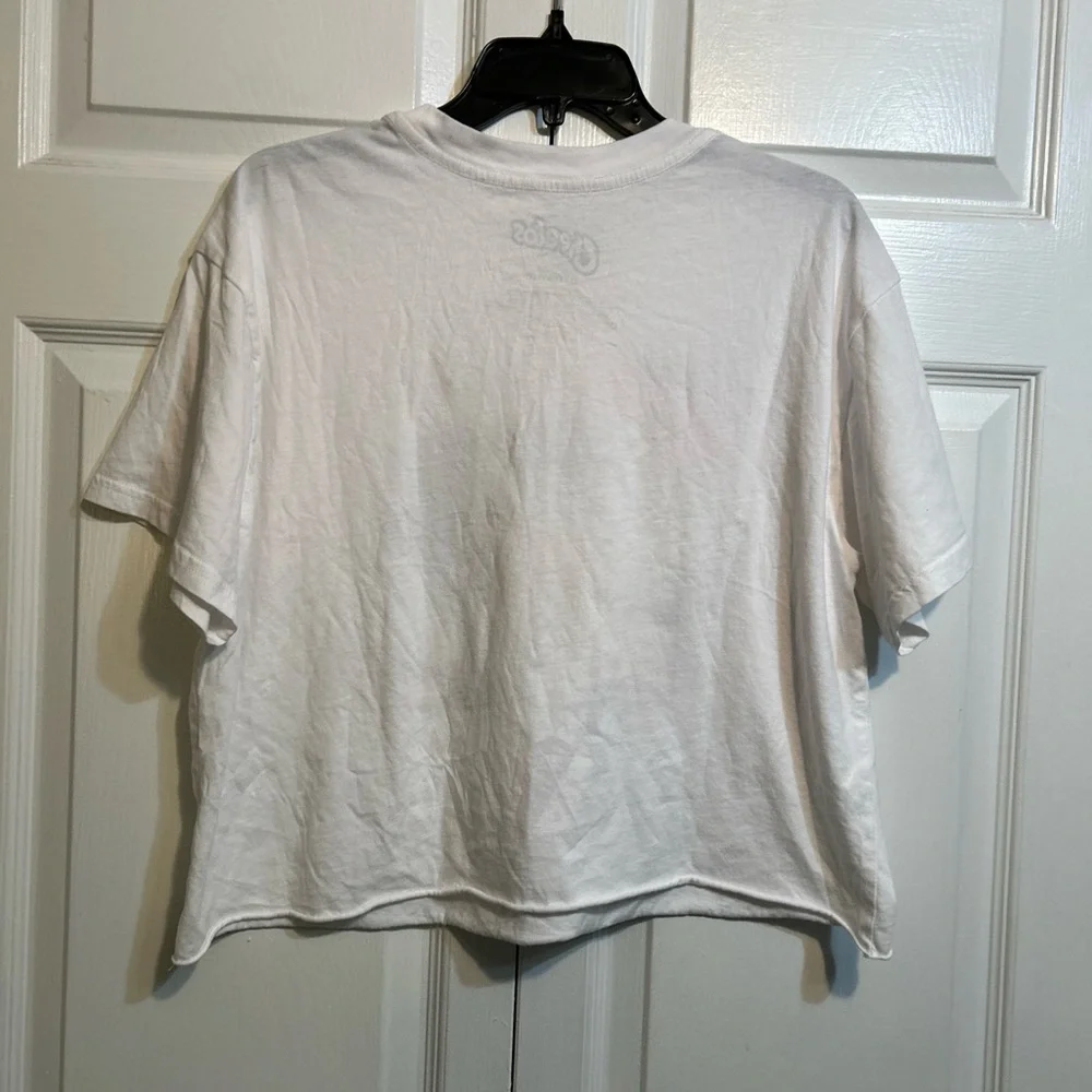 Cheetos Flamin' Hot Boxy Cropped White Graphic T-Shirt Size XXL Juniors - Picture 6 of 8